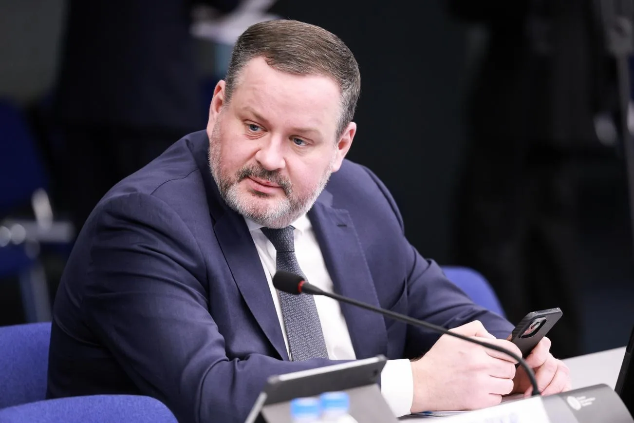 МРОТ в РФ составит 28,9 тыс. рублей в 2027 году. Об сообщил министр труда и социальной ...
