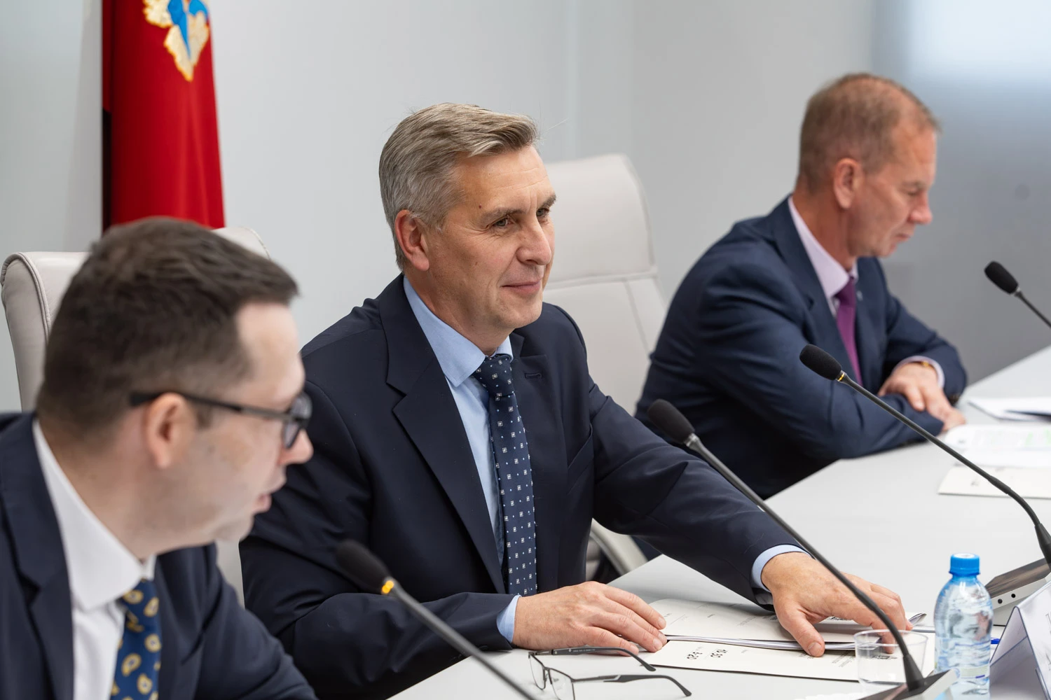 Комитет по промполитике одобрил корректировку бюджета