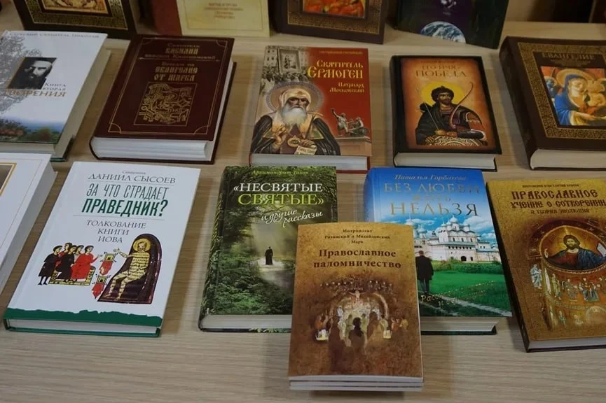 ⁉️ ВОПРОС: Какие труды Святых Отцов должен читать христианин, живущий в миру? Марк.