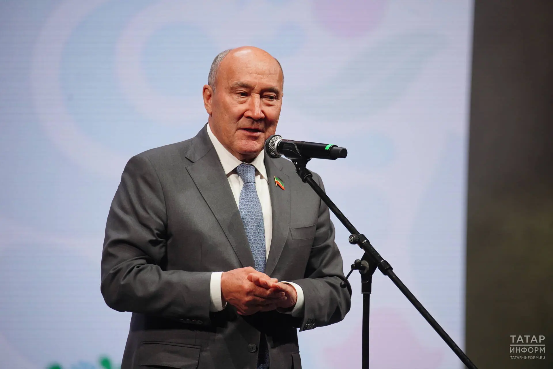 Ахметов: Из-за цен ущерб по молоку превысил объем поддержки сельского хозяйства