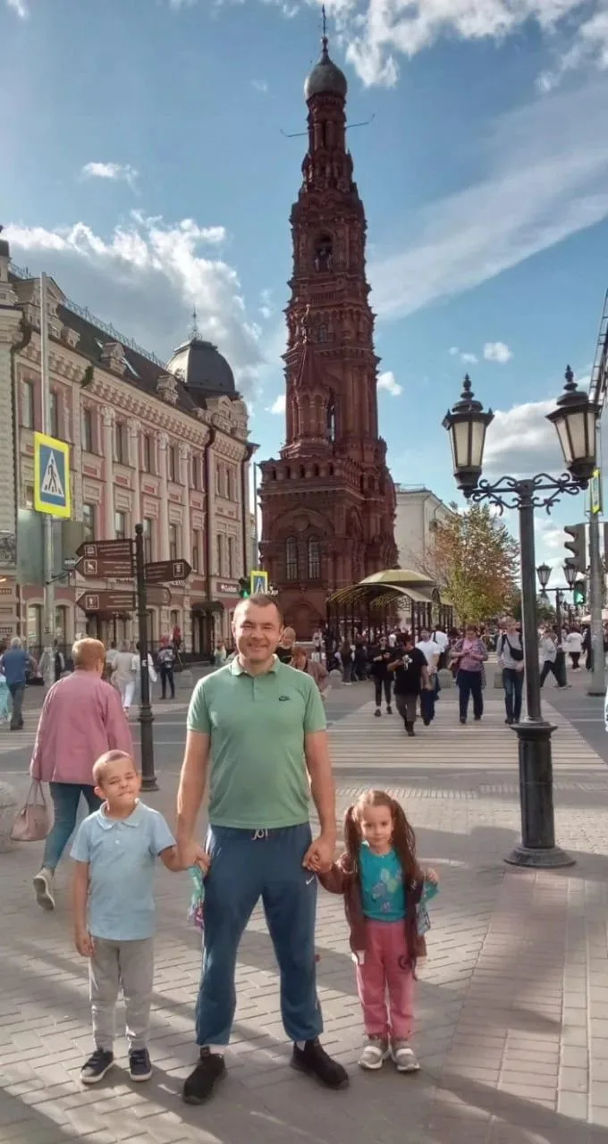 Папа Селезнёв Сергей Евгеньевич и дочь Доминика воспитанница группы № 10 "Мотыльки"