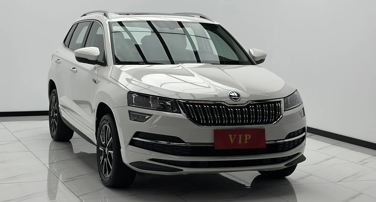 🚗  Škoda Karoq  🚗