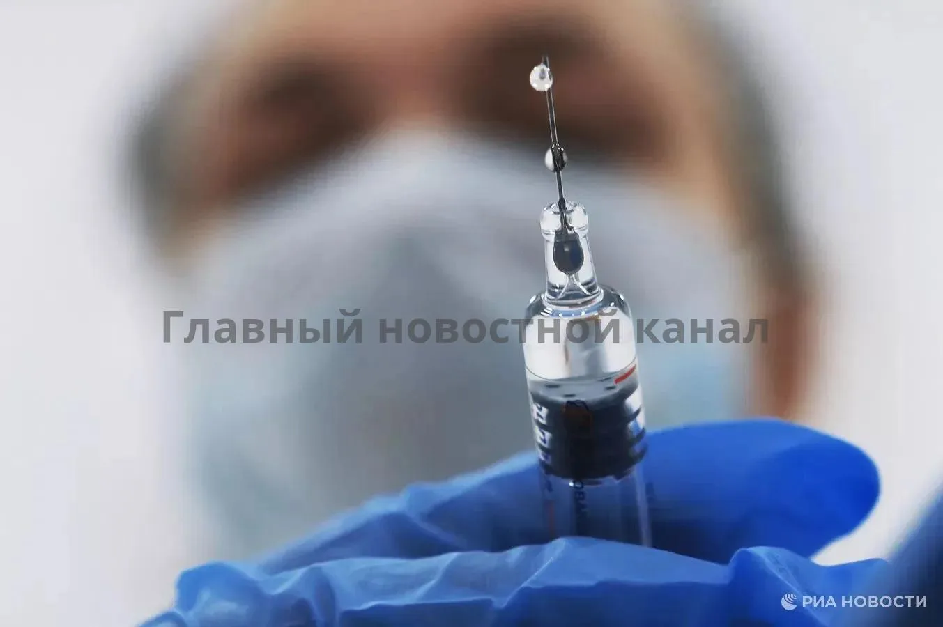 Вакцина «Онкорна» для терапии колоректального рака может стать доступна по ОМС с 2027 г...