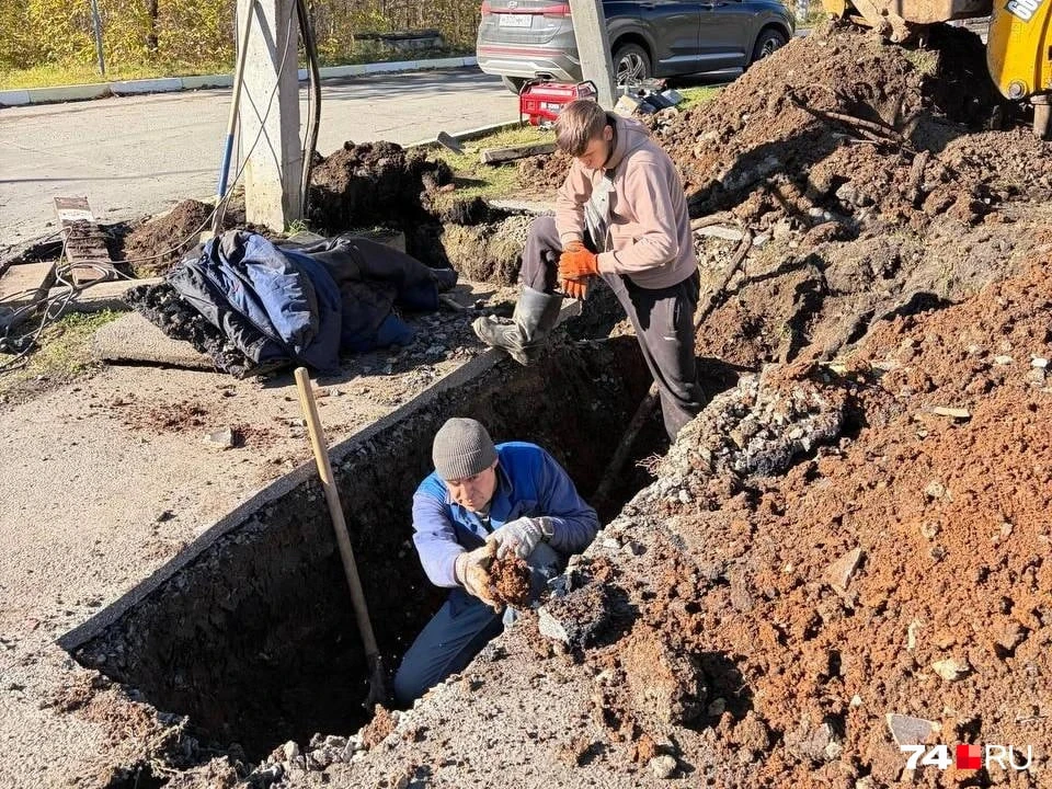 Спустя ровно две недели в поселке «Ясная поляна» в Парковом снова будет свет — аварию п...
