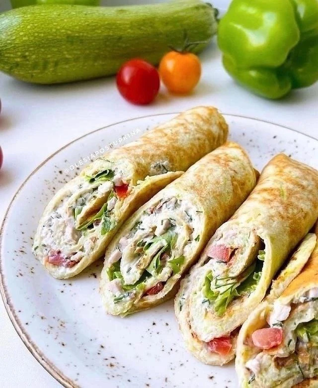 ПП КАБАЧКОВЫЕ РОЛЛЫ С СЫРОМ И ВЕТЧИНОЙ. Быстро, вкусно и низкокалорийно👍.