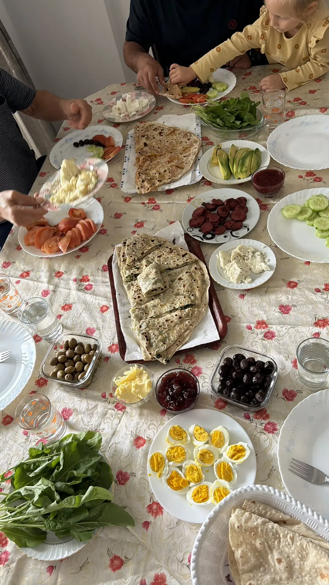 Очень вкусно мы конечно позавтракали 😍
