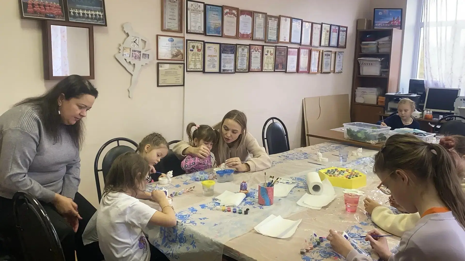 Мастер-класс «Роспись единорога»: волшебство своими руками 🦄🎨