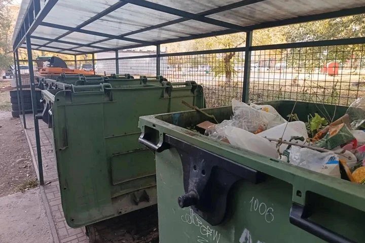 Для вывоза ТКО в Абакане регоператор задействовал 4 мусоровоза