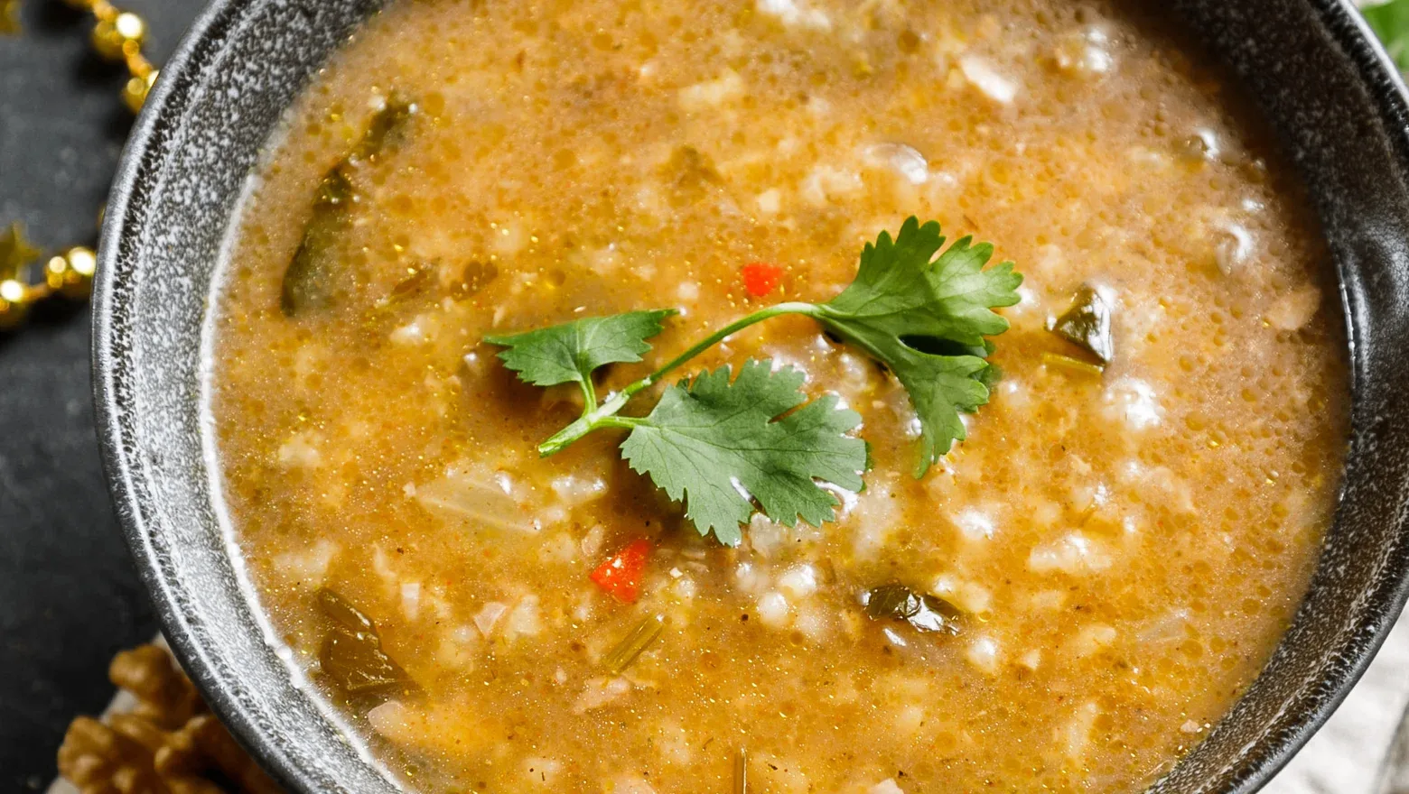 🍲 Харчо с говядиной, рисом и грецкими орехами — наваристый суп с кислинкой ткемали, че...
