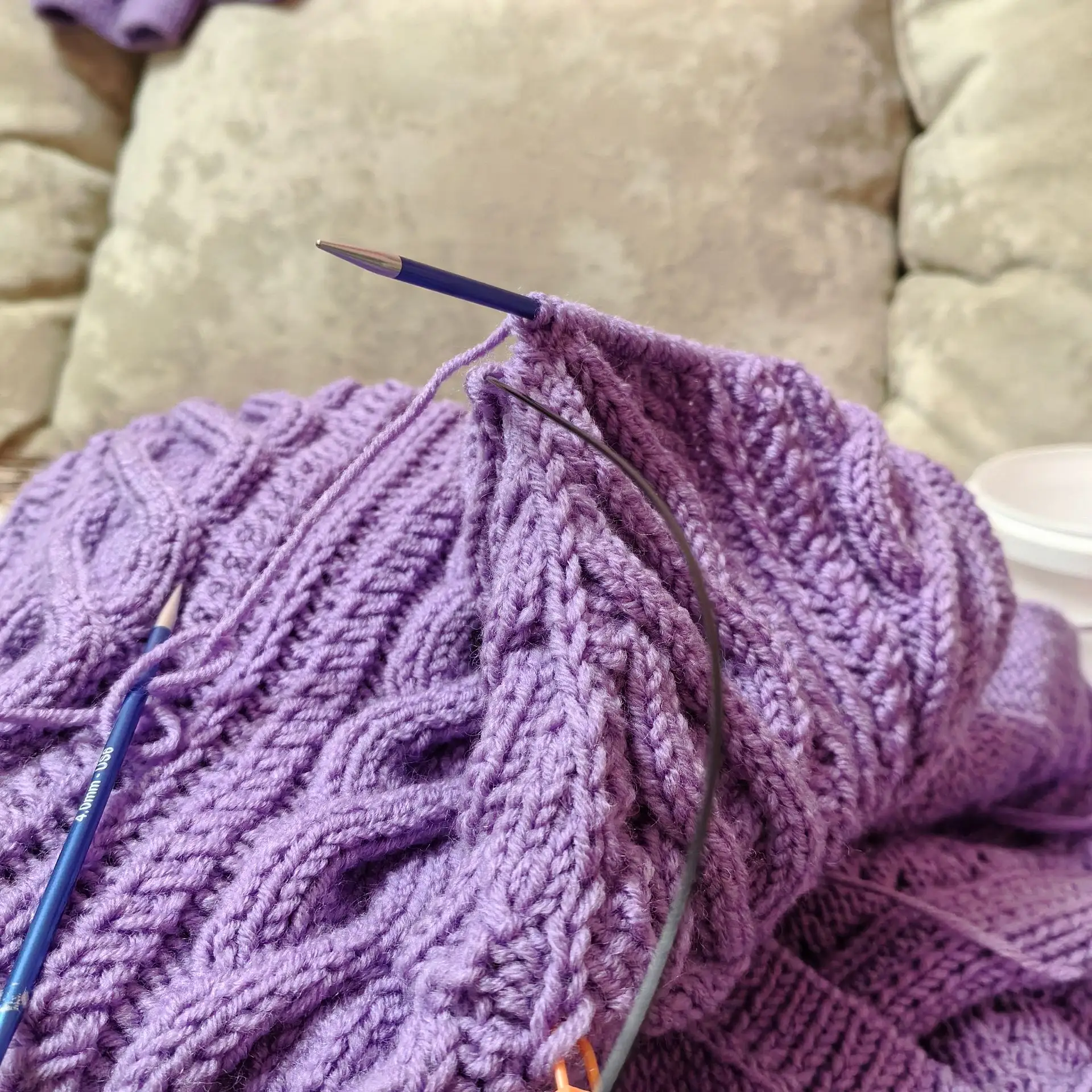 ✔️ Сегодня планирую завершить работу над рукавом кардигана 🧶, после чего можно будет п...