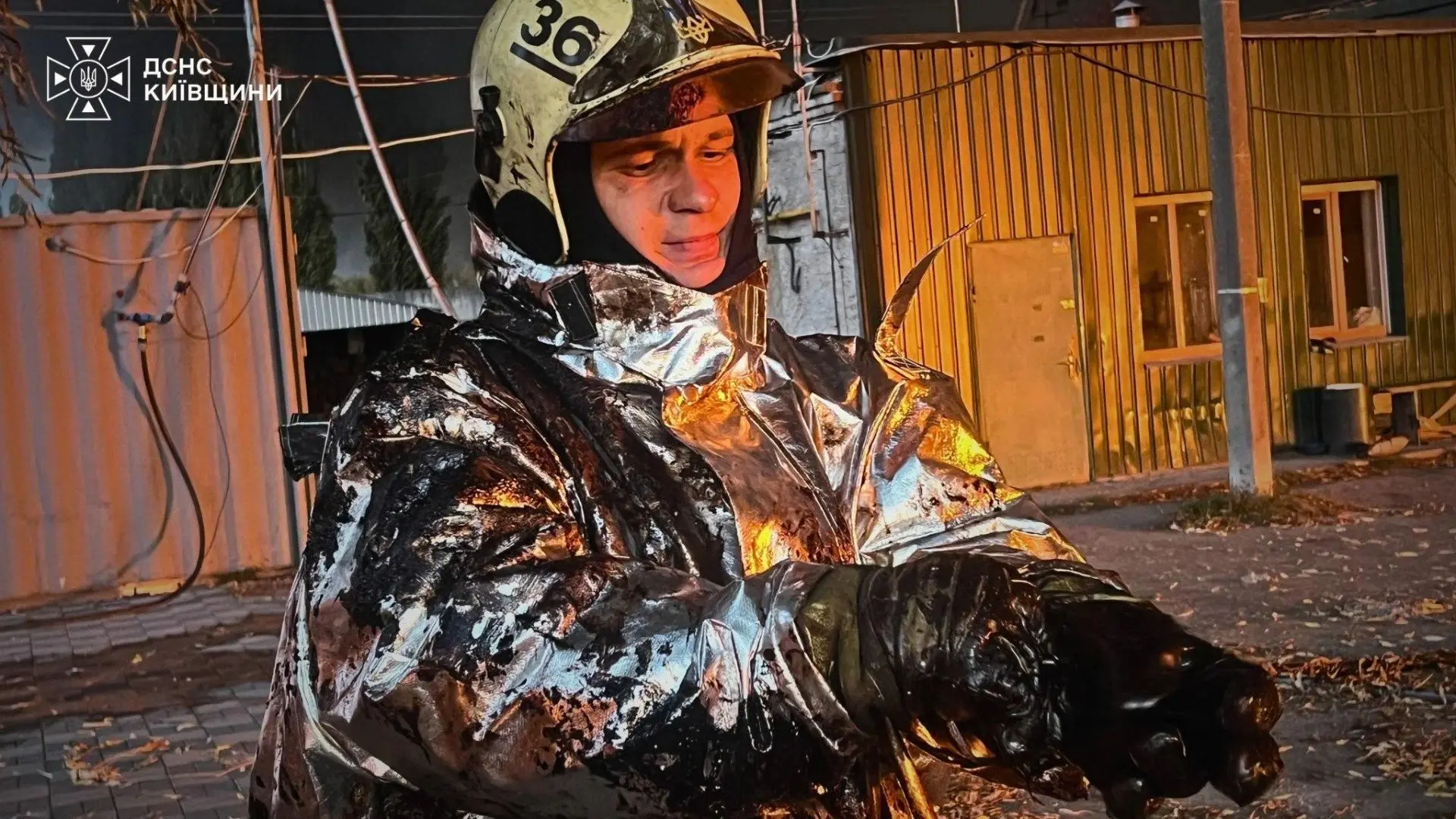 🔥🇺🇦  Под Киевом после удара горит предприятие врага. В Бучанском районе на промышлен...