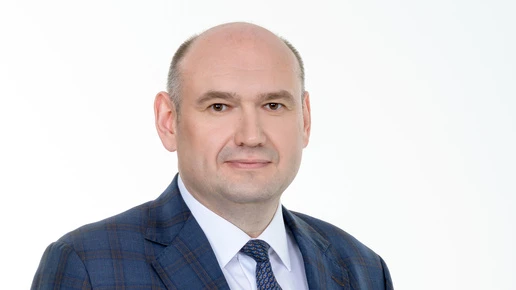 Евгений Солнцев поздравил оренбуржцев с Днём работника сельского хозяйства
