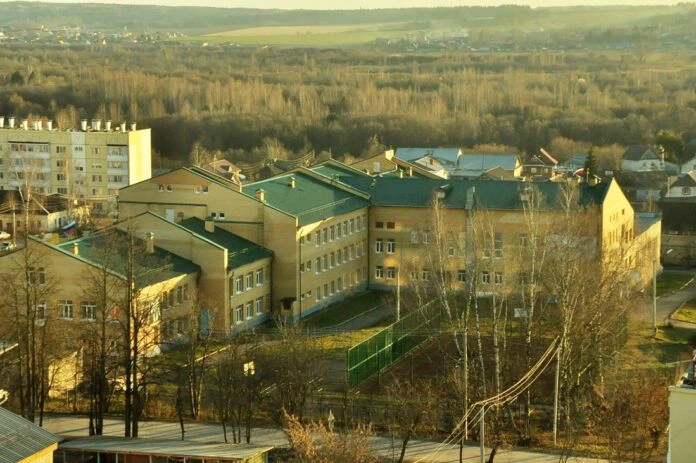 В Минпросвещения назвали дату школьных осенних каникул. Когда отдыхать будем, школьничк...