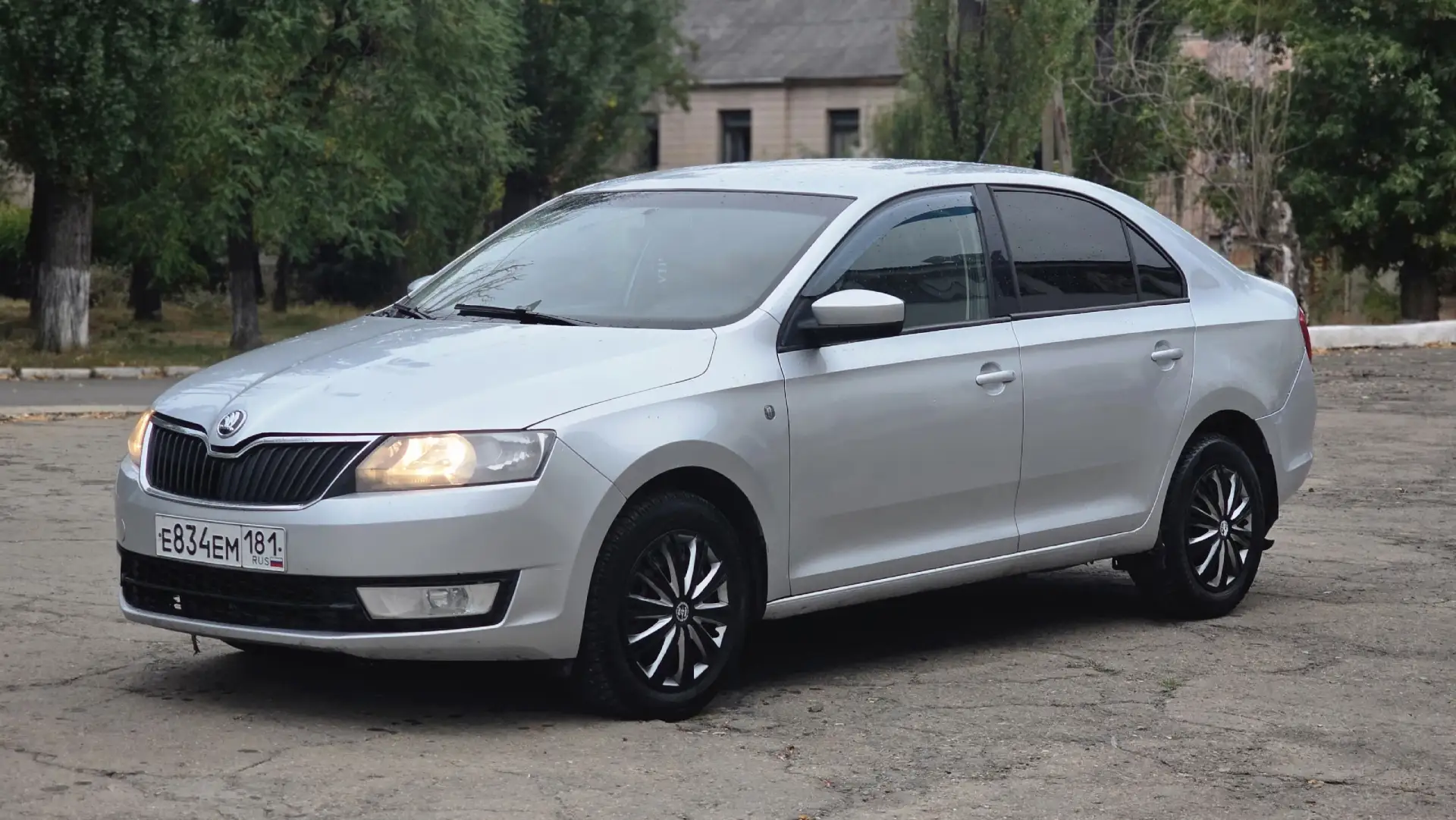 Продам Шкоду Рапид (Skoda Rapid) 2016 года
