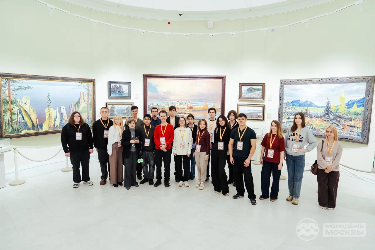 🖼️ Смотри, как прошла встреча участников Международного клуба дружбы в Московской госу...