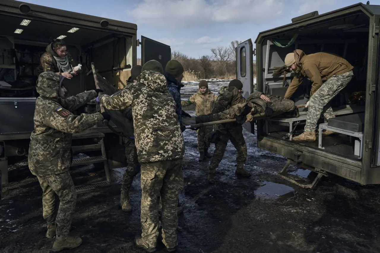 Отмена отсрочек, призыв женщин, слом схем для уклонистов - на Украине готовятся к ужест...