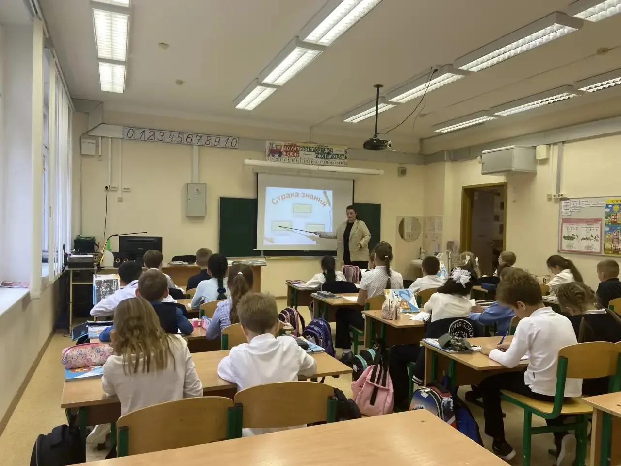 Сегодня в нашей школе состоялись открытые уроки, которые стали отличной возможностью пр...