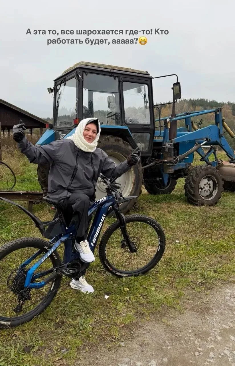 ⚡️Наш вайб деревенской красоты дошёл до больших лент. Видали — Настя Ивлеева, звездная ...