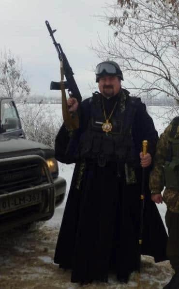 Епископ еретической ПЦУ посвятил 291 украинца в диаконы, чтобы те получили бронь от моб...