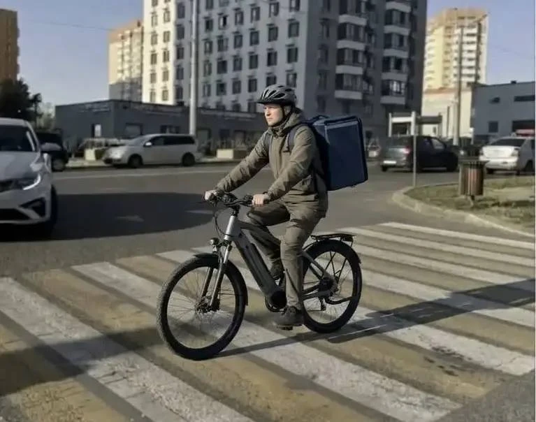 ⚡️ Курьеров на электровелосипедах могут обязать получать права