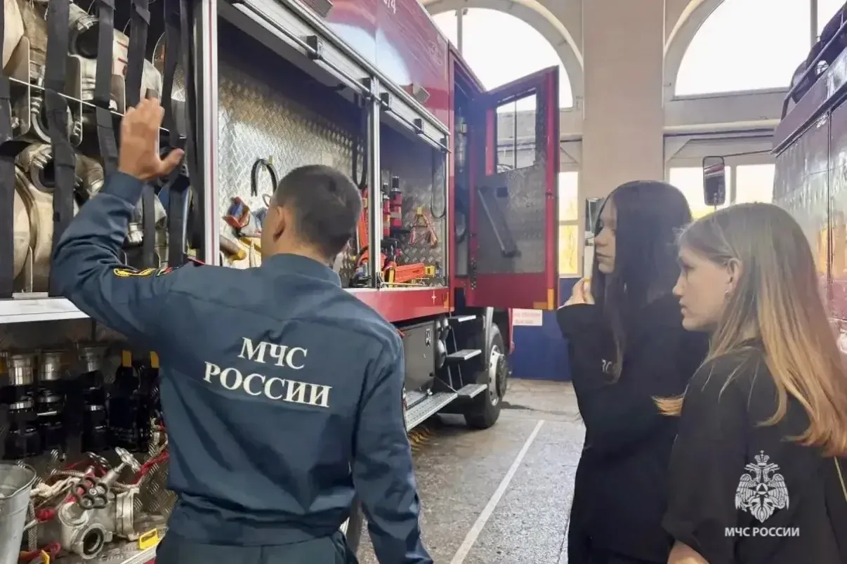 🚒 Как устроена работа пожарных — узнали ученики 8-го класса школы №124 Волгограда.