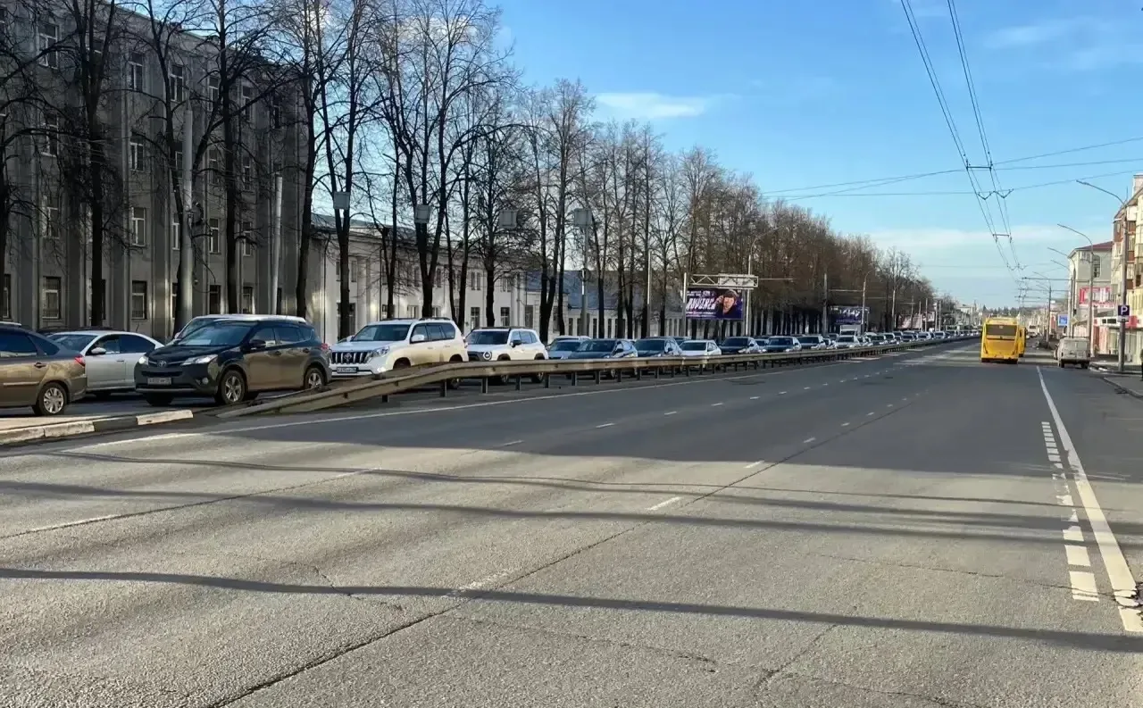 ❌ Движение на выезде из Ярославля в сторону Москвы перекрыто