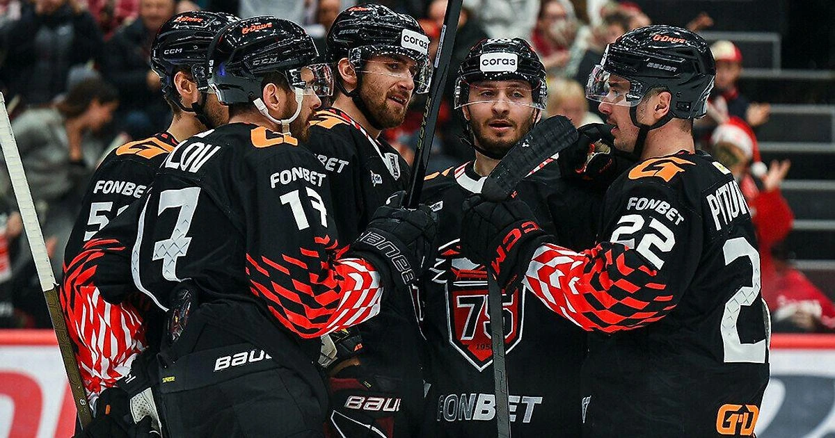 🏒 «Даже пьяными такой состав не имеет права быть последним». Плющев — о провале «Аванг...
