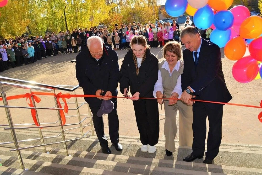 🧑‍🏫 Самую большую школу Бурлинского района открыли после капитального ремонта