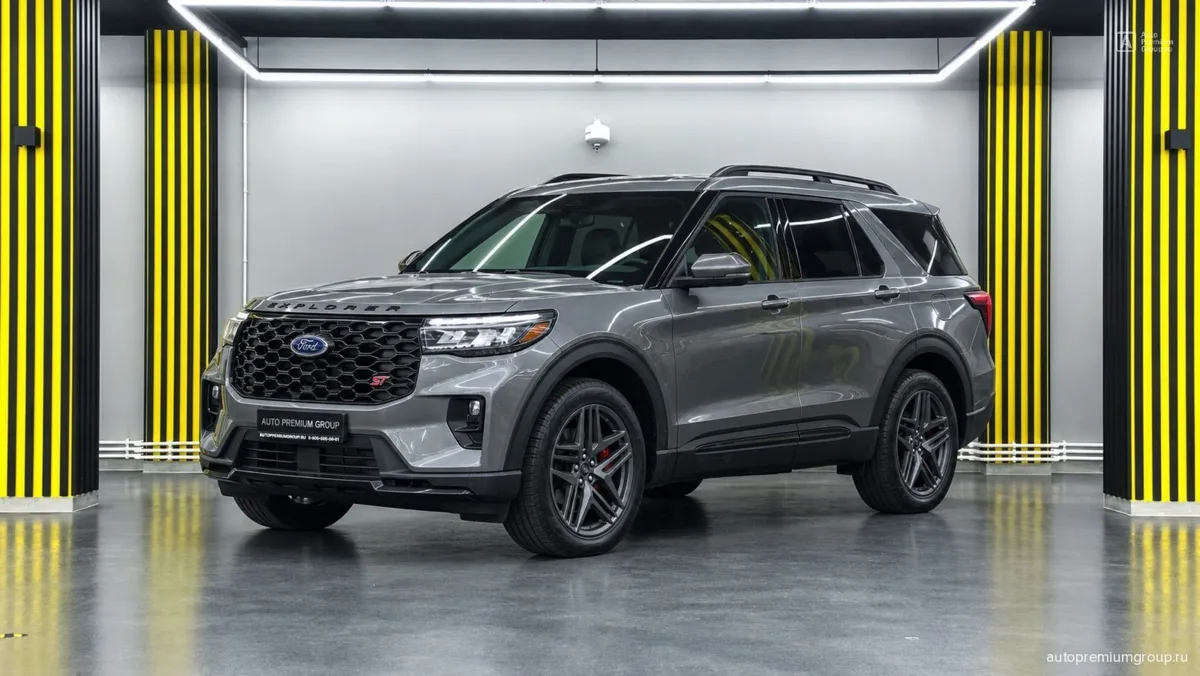 Ford Explorer ST 2025 на комиссии: 400 лошадей, массаж в кресле и панорама над головой ...