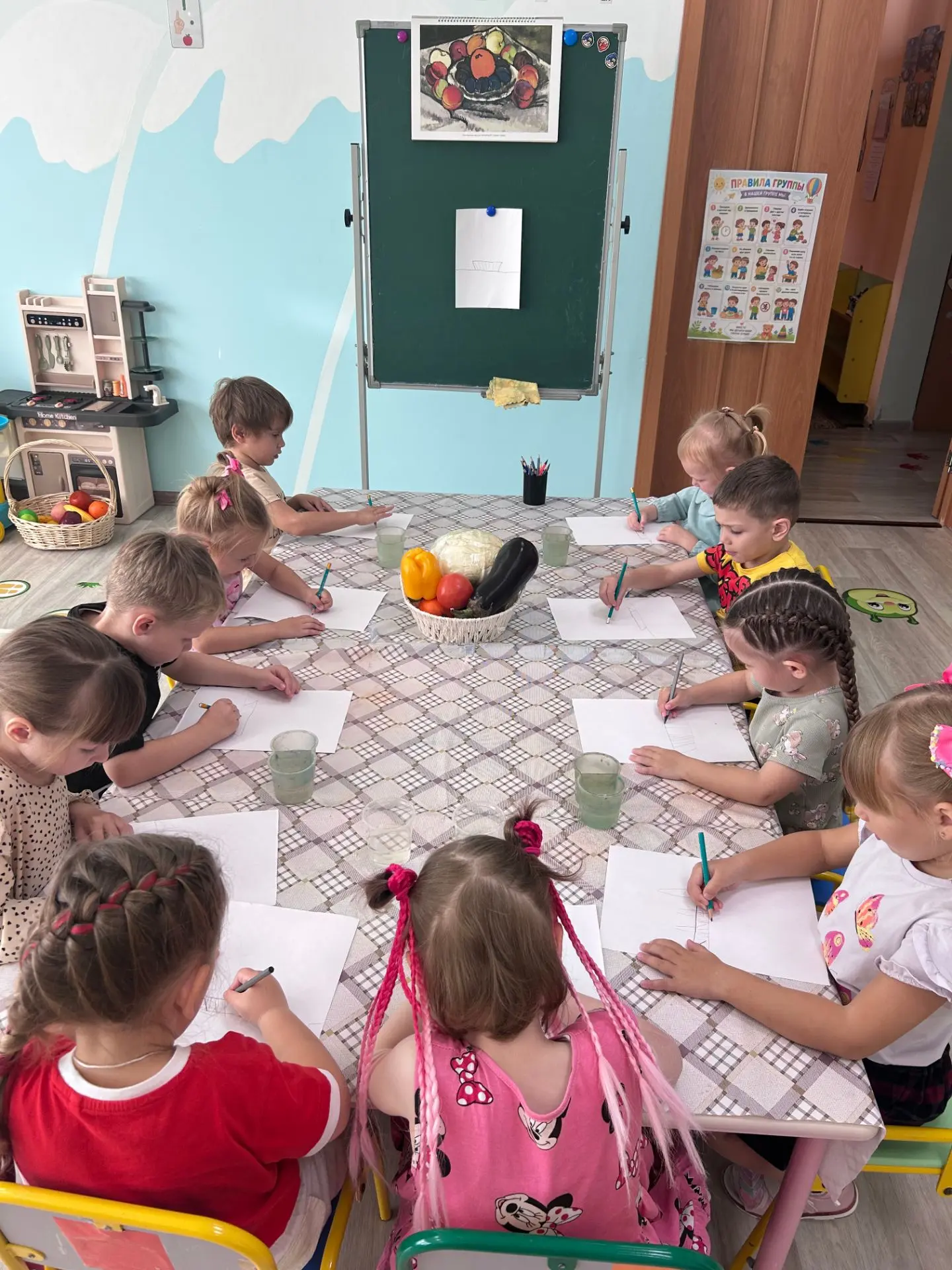 🥕 Натюрморт из овощей готов!