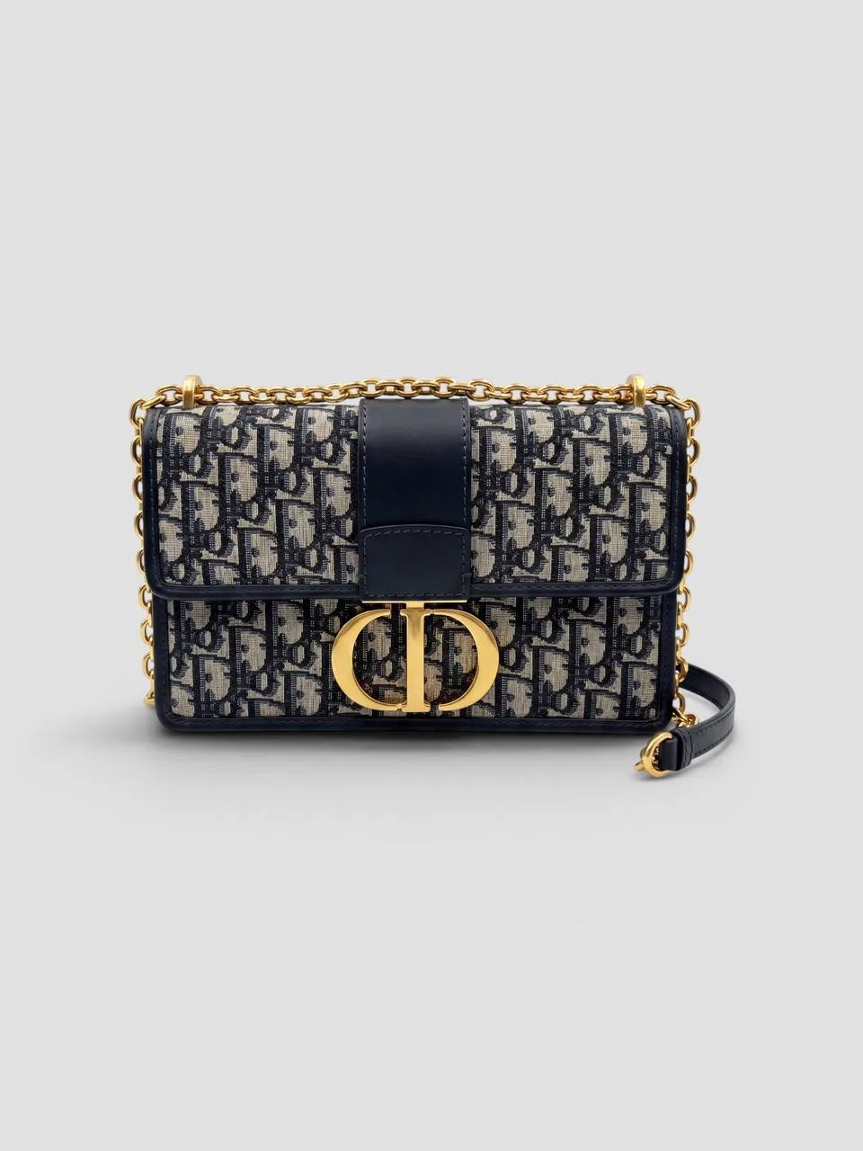 Новая сумка Christian Dior Montaigne 30.