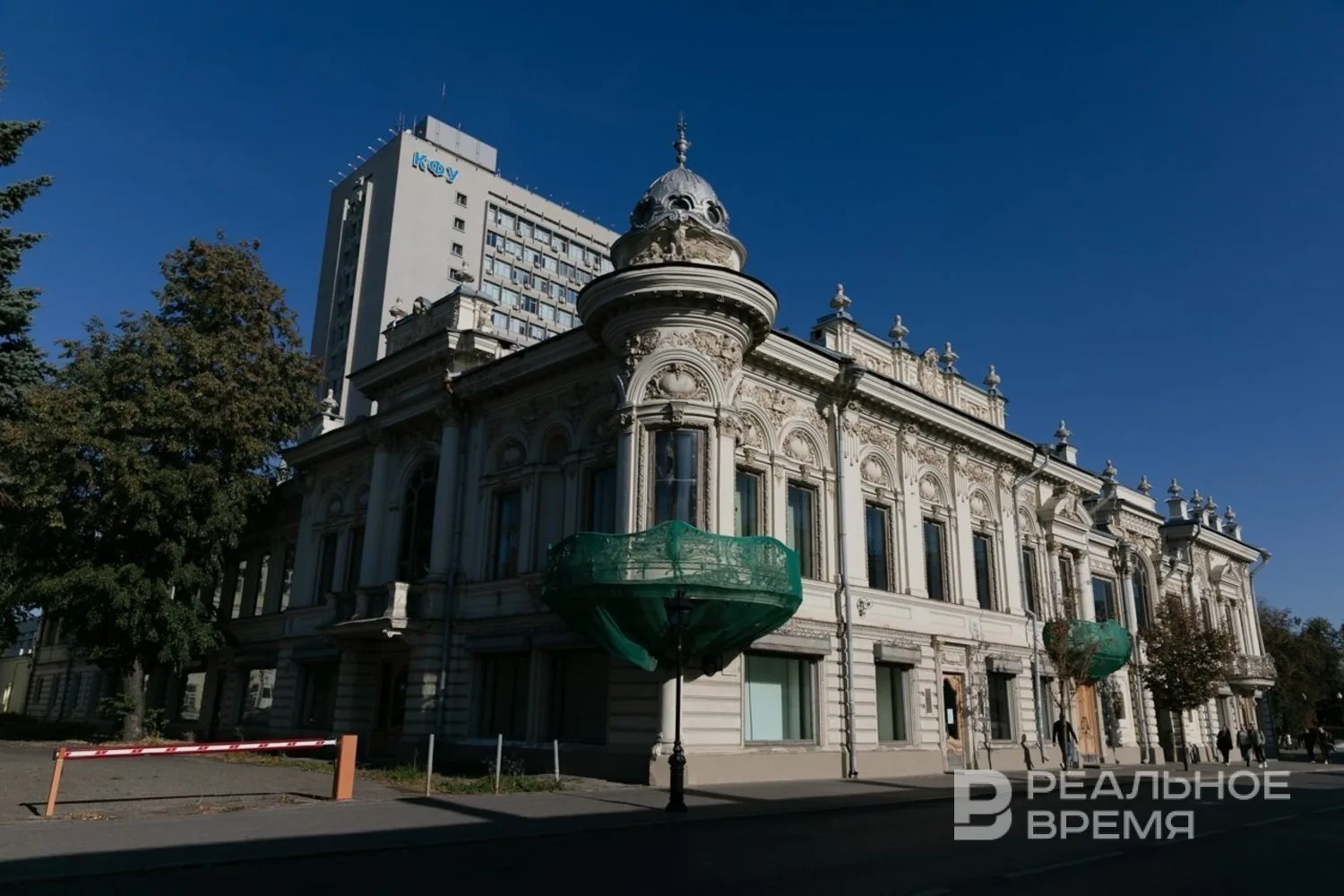 Возле Дома Ушковой в центре Казани ограничат движение