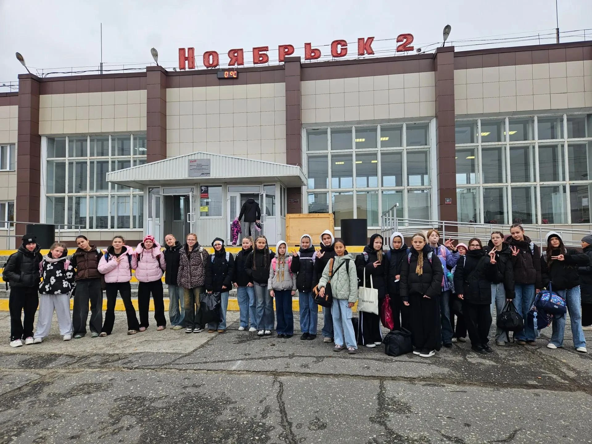 🏀 Наши девчонки в игре! Баскетболистки спортивной школы «Юность» на Первенстве ЯНАО! 🏀