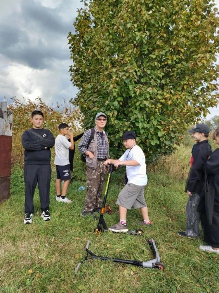 🌿 Открытие мира природы: юные экскурсоводы в деле!