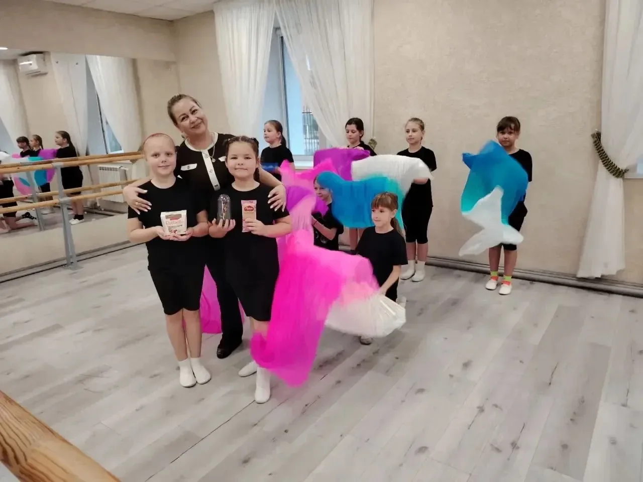 🎉 С Днём учителя! 🎉Сегодня, мы от всей души поздравляем преподавателей и сотрудников ...