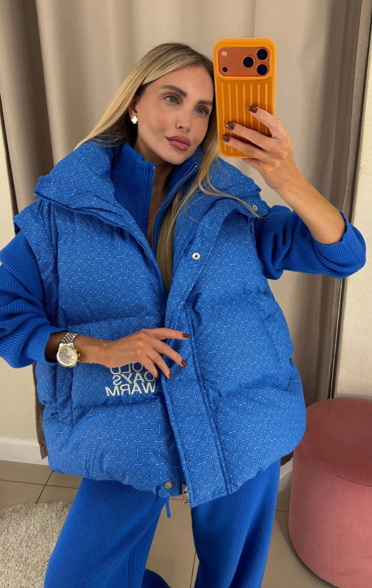 Ну что, отстегнув рукава — получаем удобный, стильный жилет 💙