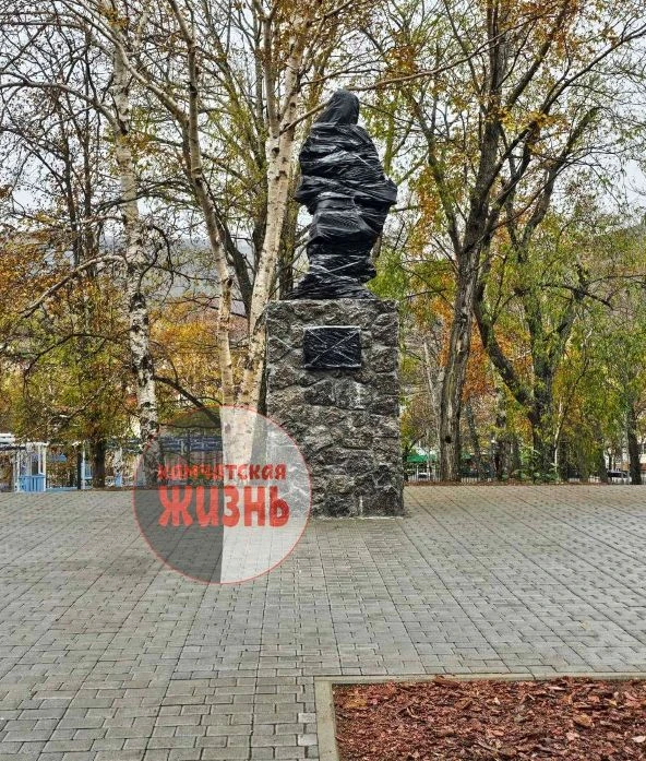 «Электрон» за 100 миллионов: репортаж из нового городского парка за три дня до его откр...
