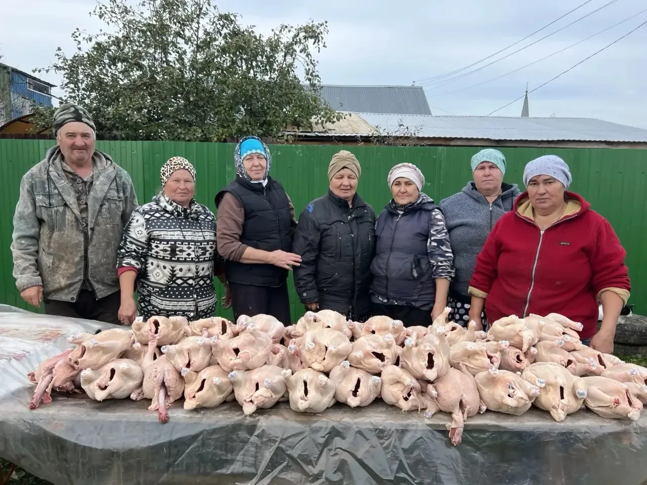 🇷🇺Махсус хәрби операциядәге егетләребезгә гуманитар ярдәм әзерләү дәвам итә. Арча инк...