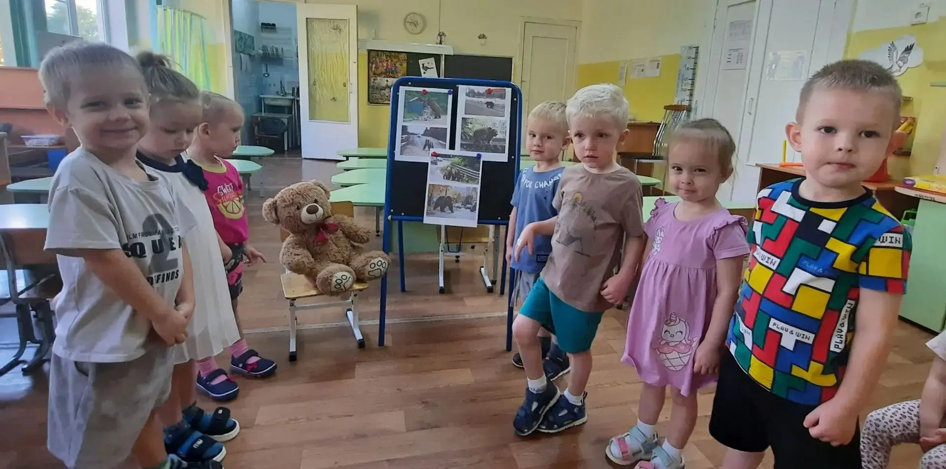 🐻 Осторожно, мишка! Безопасность превыше всего 🌲🏙️
