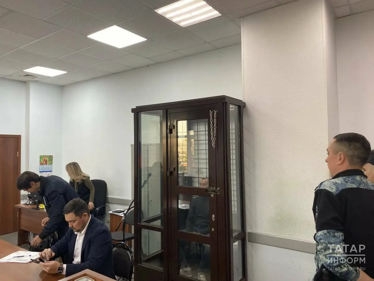 СУД НАЧАЛСЯ: В КАЗАНИ РАЗБИРАЮТ ГИБЕЛЬ РАБОЧЕГО В БЕТОНОМЕШАЛКЕ