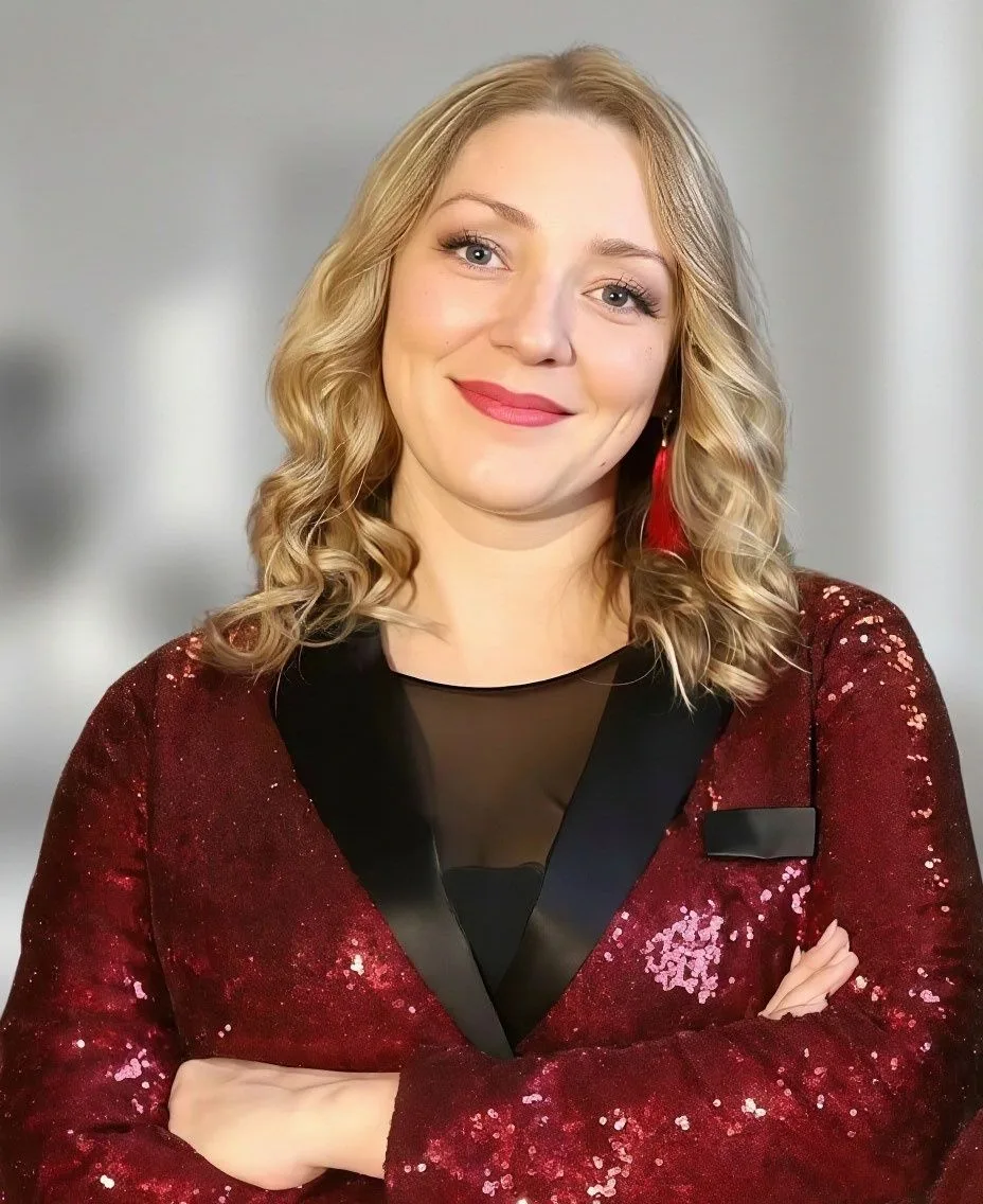 Хочешь, чтобы вся школа смотрела на тебя с восхищением? 😎Хватит петь только в душе или...
