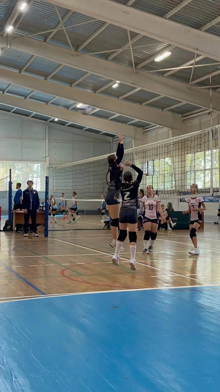 🏐 В оздоровительном комплексе «Олимпиец» г. Владивосток завершился волейбольный турнир...