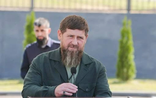 Рамзан Кадыров поздравил работников сельского хозяйства и перерабатывающей промышленнос...