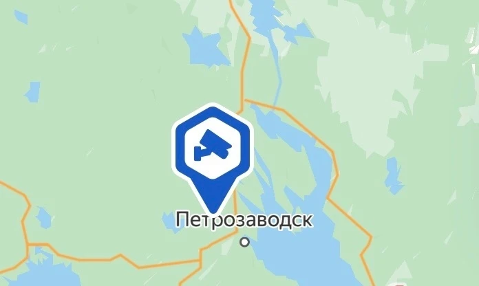 Водители, будьте внимательнее на трассе в районе Гирваса! Возле пешеходного перехода и ...