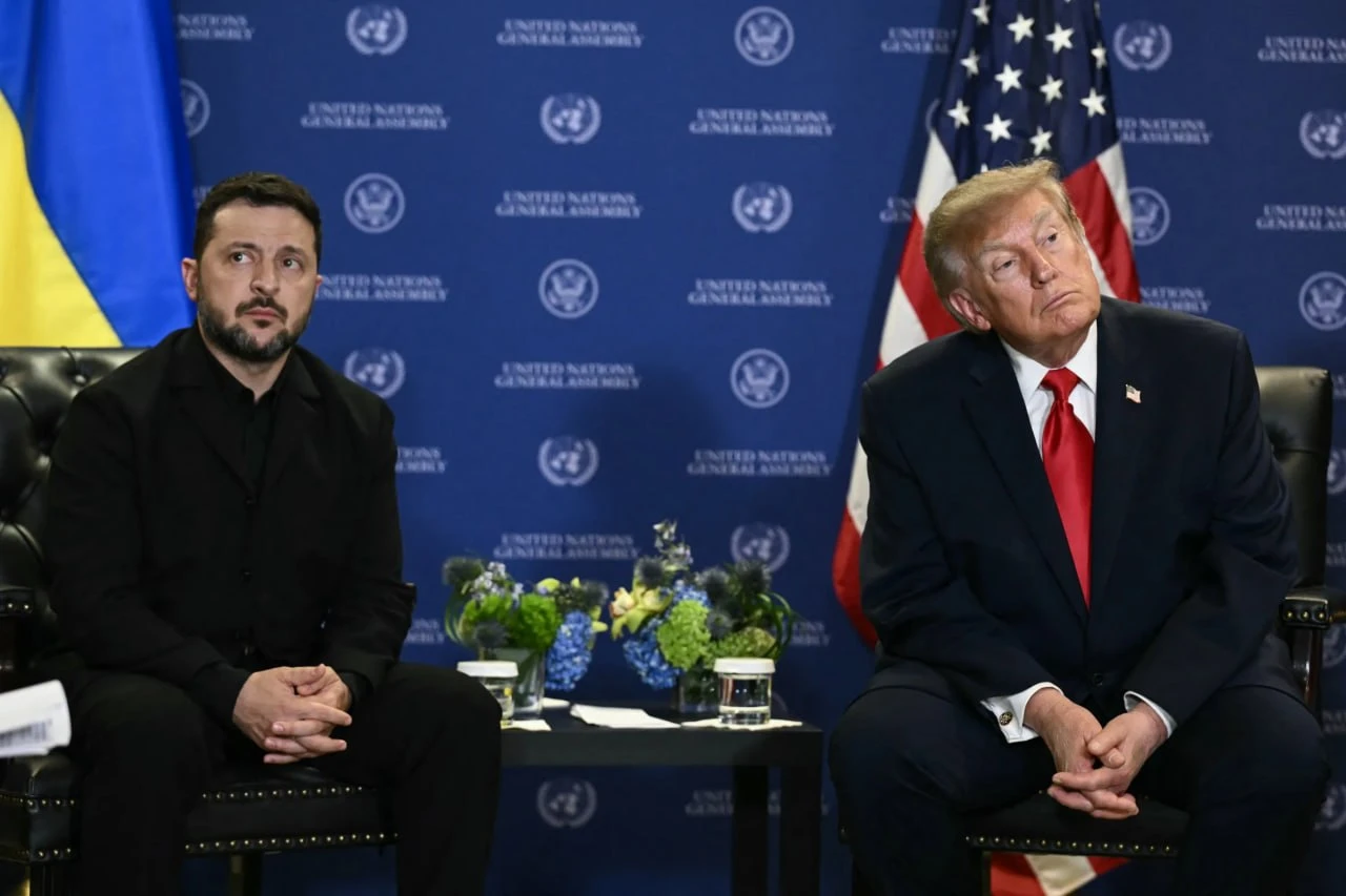 Трамп ведёт процесс принуждения Украины к миру с методичностью асфальтового катка, заяв...