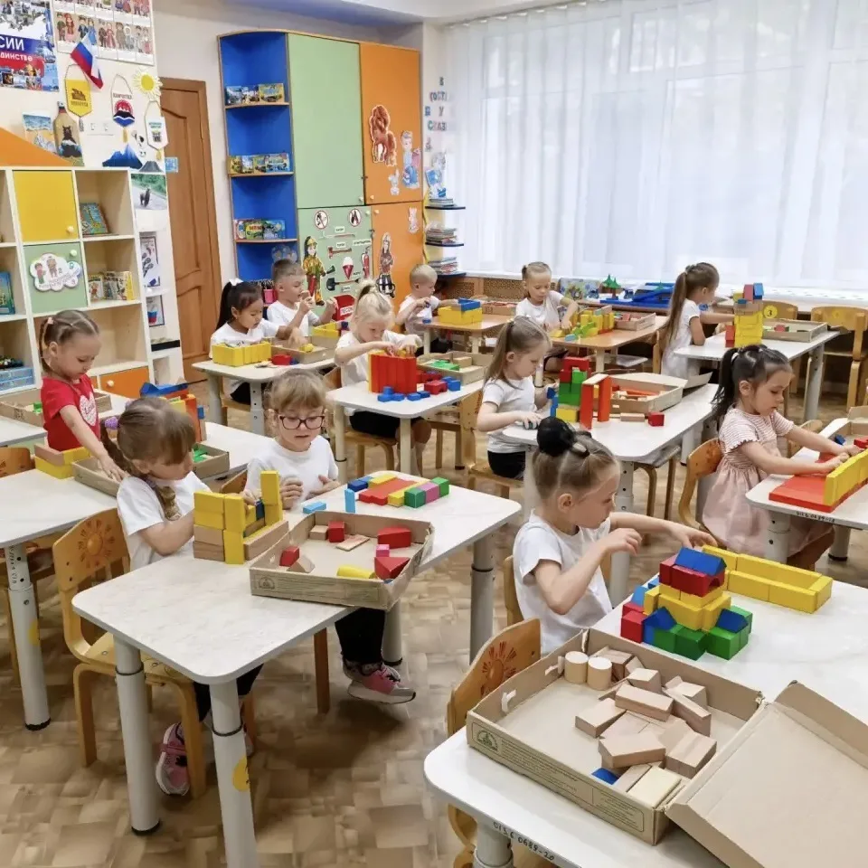 🧱 Конструирование в группе «Ветерок»