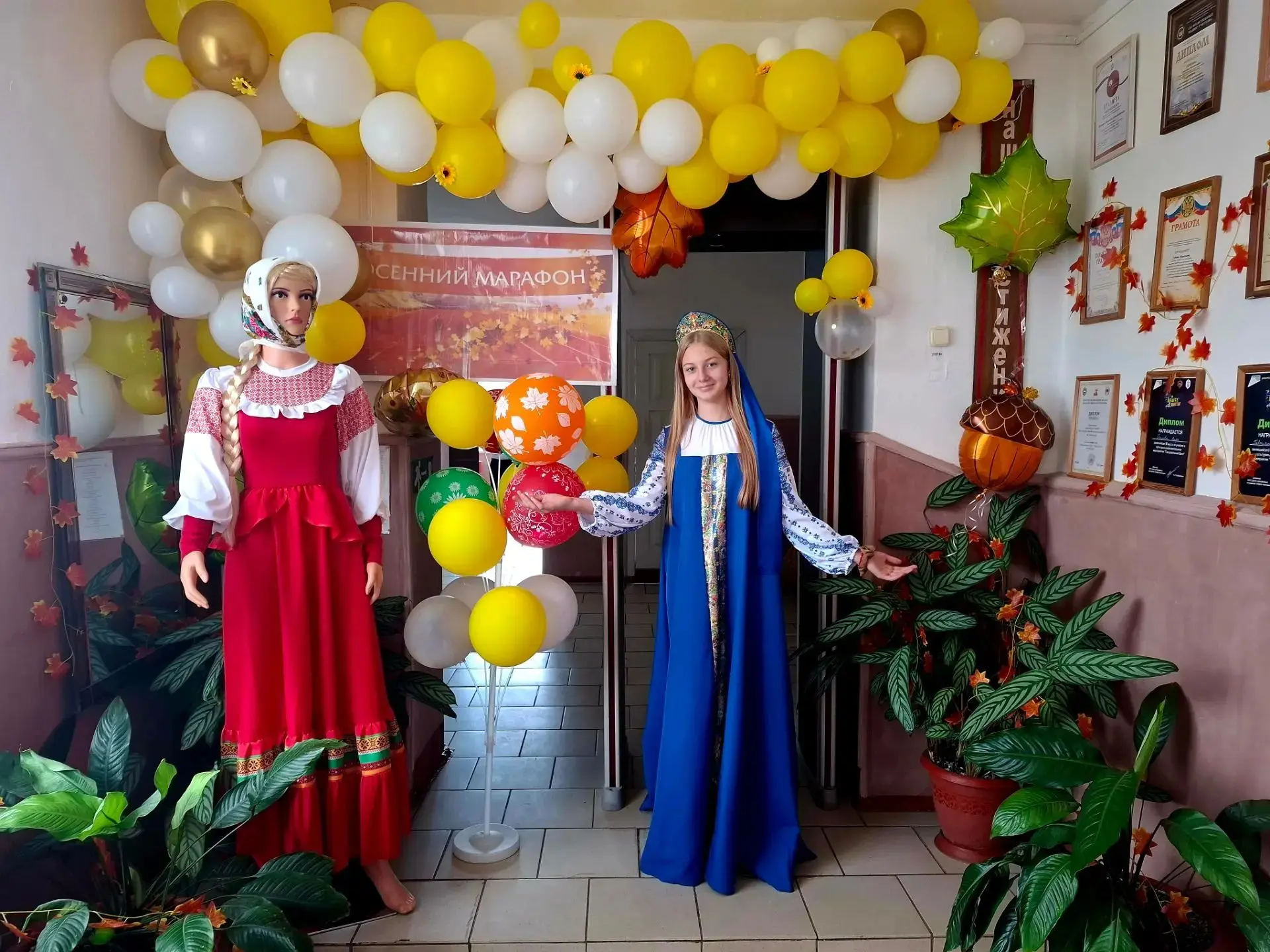 🎉 «Осенний марафон»: ярмарка, которая согрела сердца! 🍁