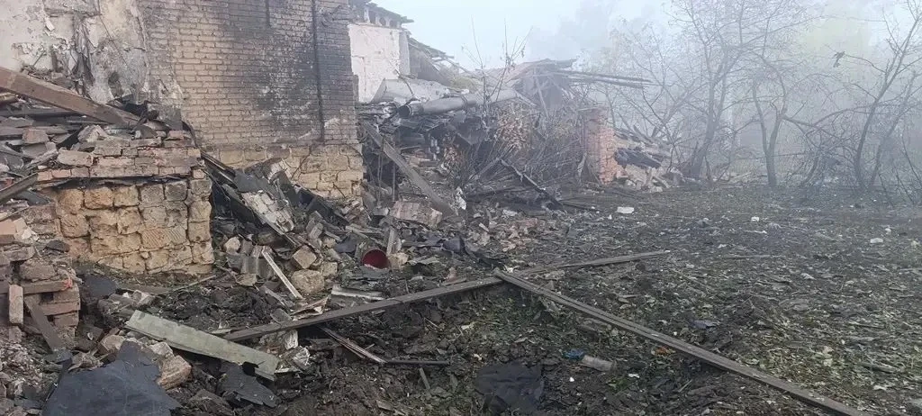 ⚡️Два человека погибли, 13 ранены в результате атак вражеских БПЛА в ЛНР. Об этом сообщ...