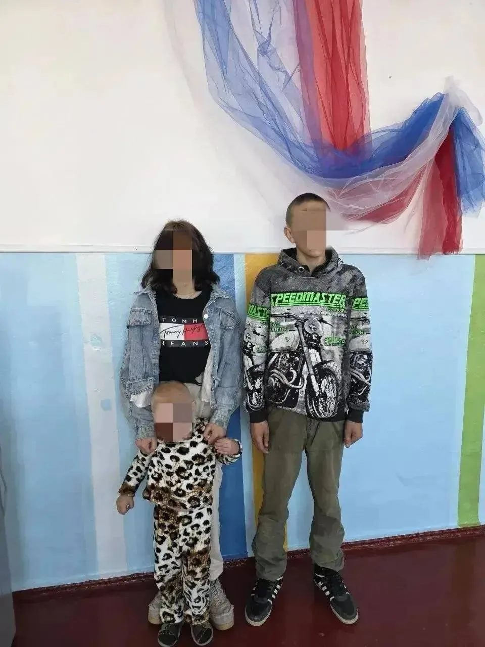 В Новокаховском округе из семьи изъяты четверо детей из-за угрозы жизни и здоровью