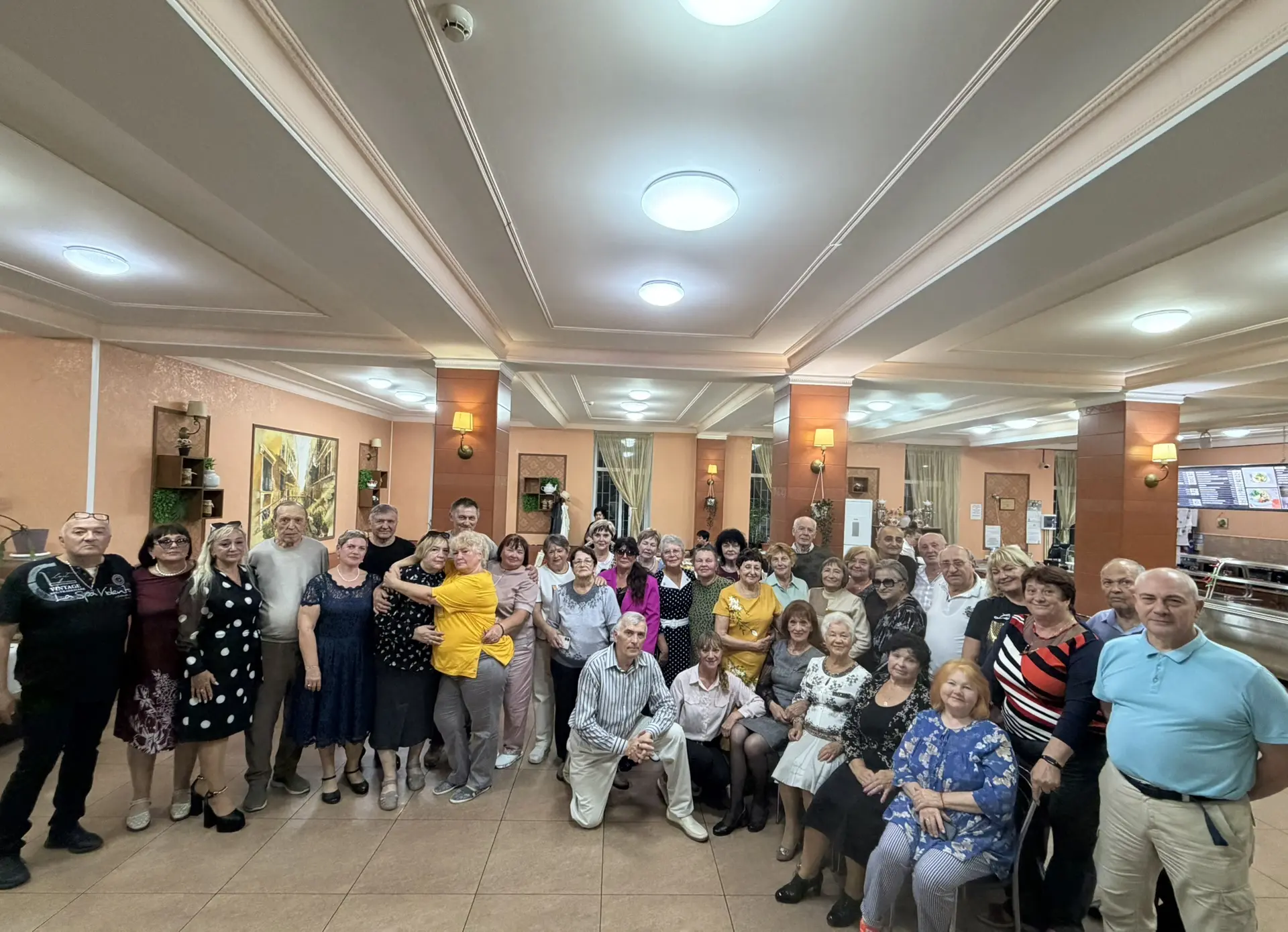 🎉 В кафе «Диета» прошёл вечер для пенсионеров‑ветеранов Туапсинского НПЗ, посвященный ...